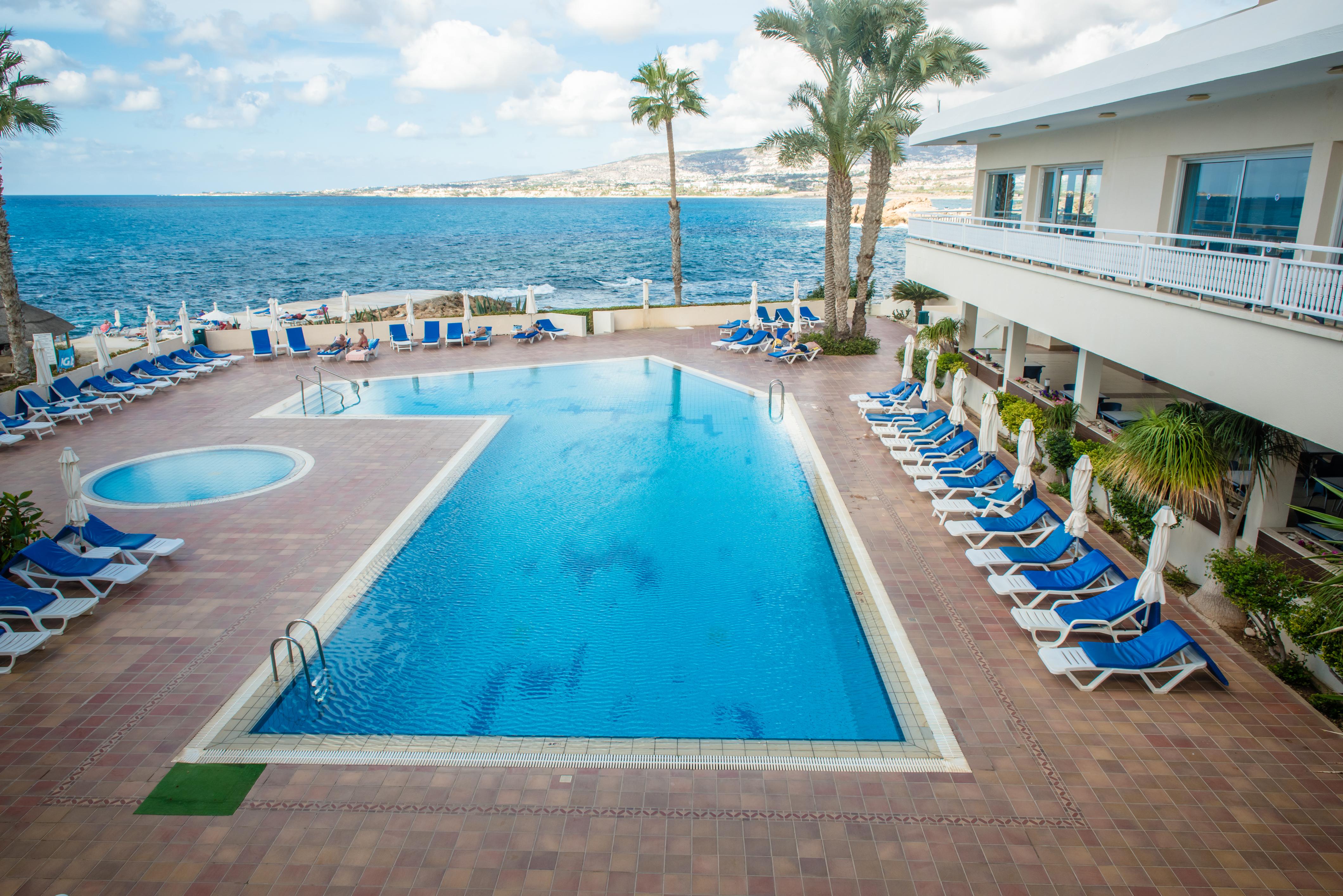 Cynthiana Hotel Kissonerga